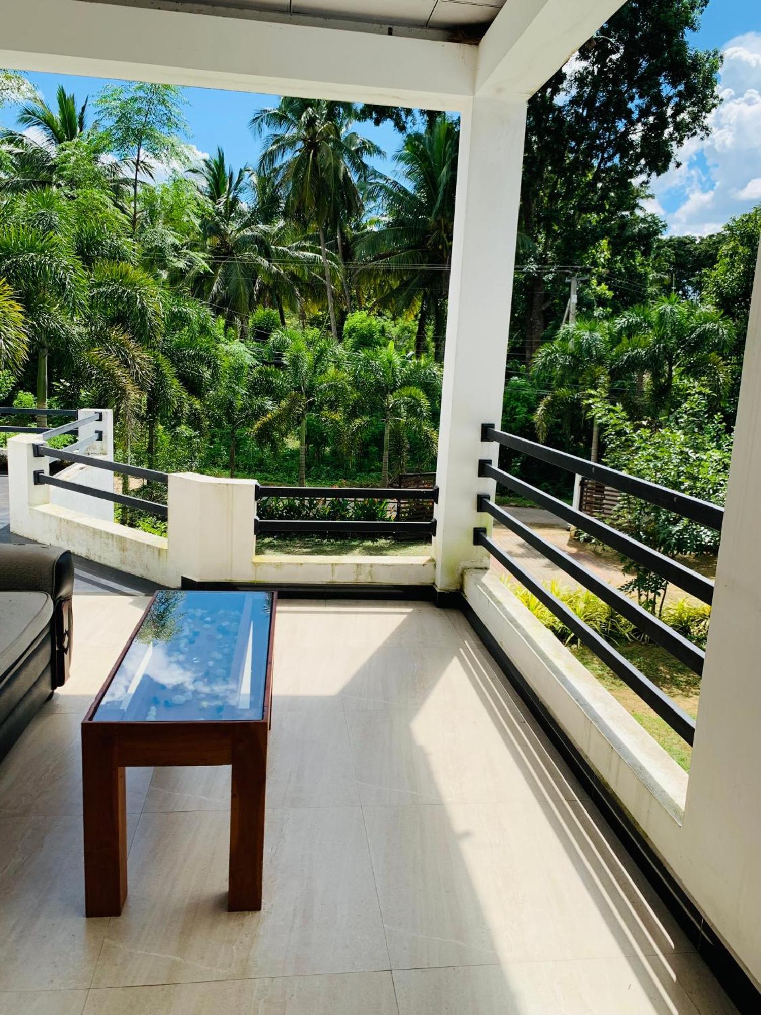 Chill House Safari Resort Udawalawe Luaran gambar