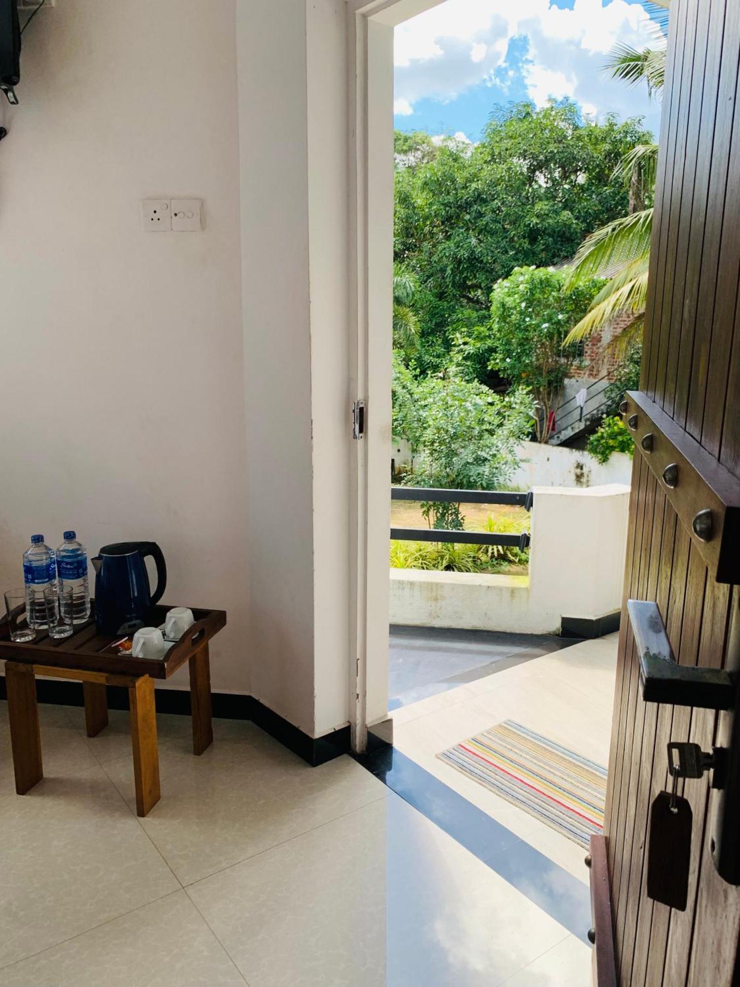 Chill House Safari Resort Udawalawe Luaran gambar
